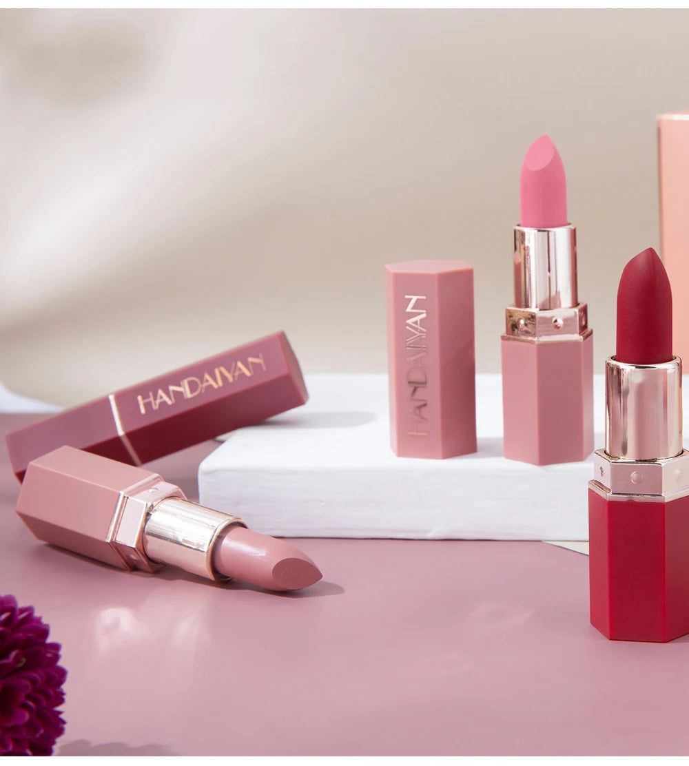 SilkSheen Lip Collection – luxe lightweight lipstick for vibrant lips