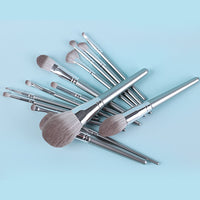 Everyday Wool Makeup Brush Set Teal – soft wool bristles with leather case