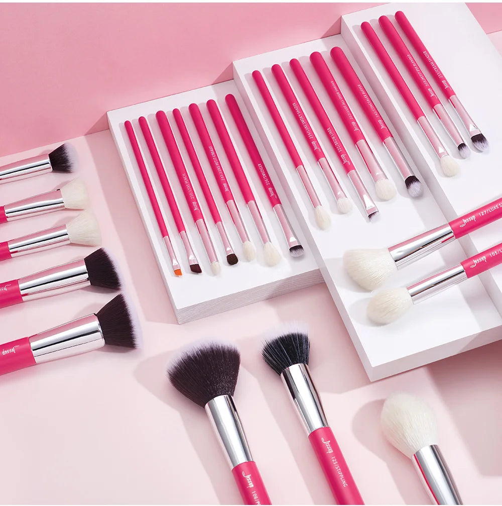 25-Piece Pink Makeup Brush Set - Beauty Unstoppable